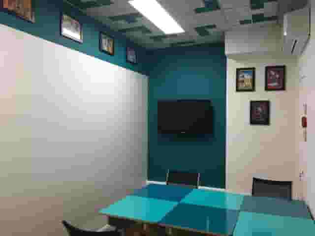kBone Meeting Room