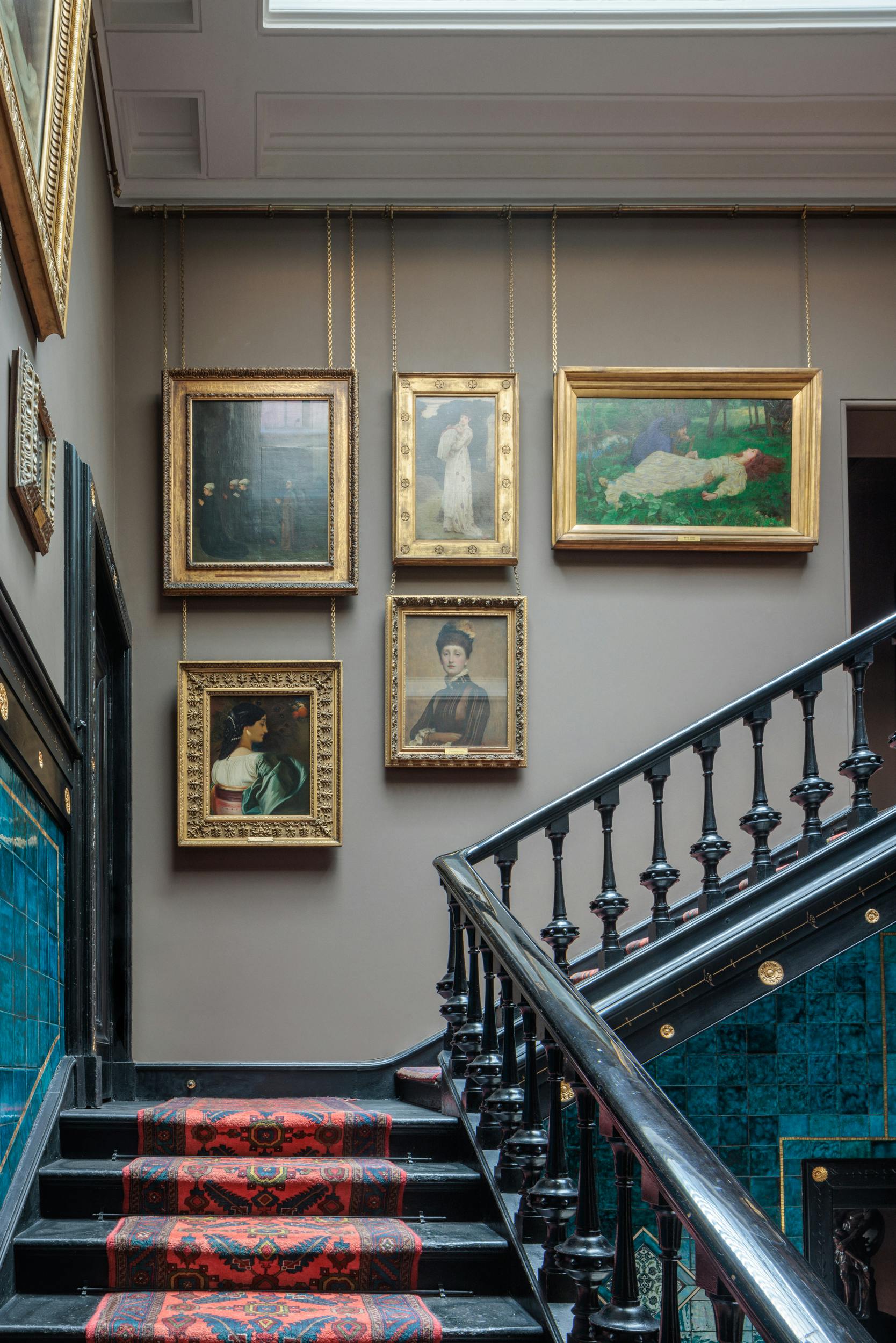 Elegant gallery wall at Leighton House, perfect for intimate events and networking.