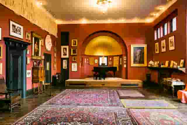 Leighton House