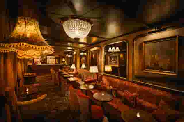 Mr Fogg's City Tavern