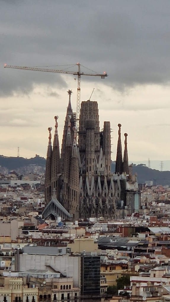 Sagrada Família in Barcelona, iconic venue for weddings and cultural events.