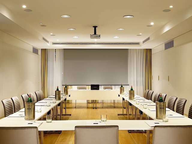 UNA HOTELS Cusani Milano