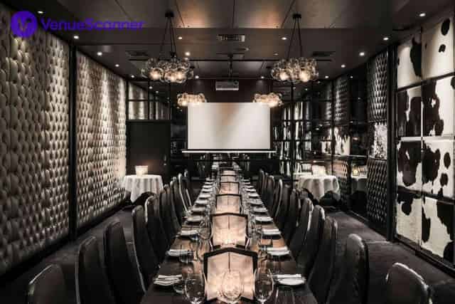 AMBASSADORS ROOM