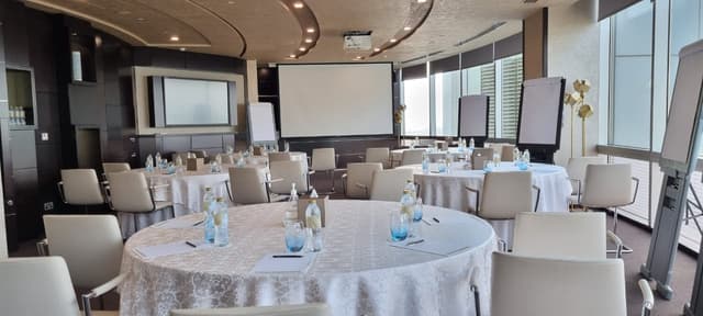 Jumeirah Emirates Towers