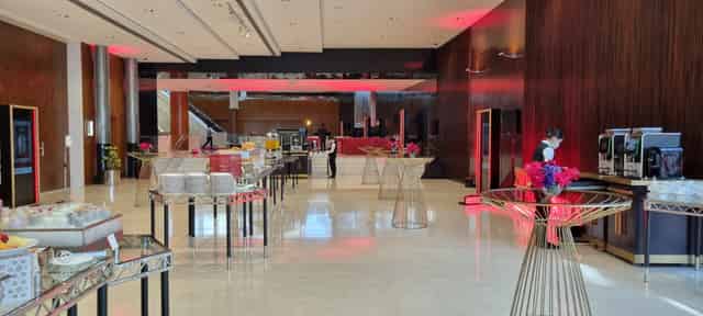 Jumeirah Emirates Towers