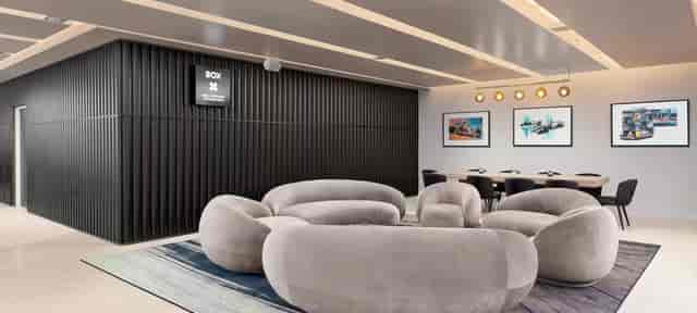 Modern meeting space with plush seating at Hilton Garden Inn Silverstone for networking events.