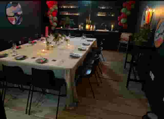 Kix Bar + Kitchen