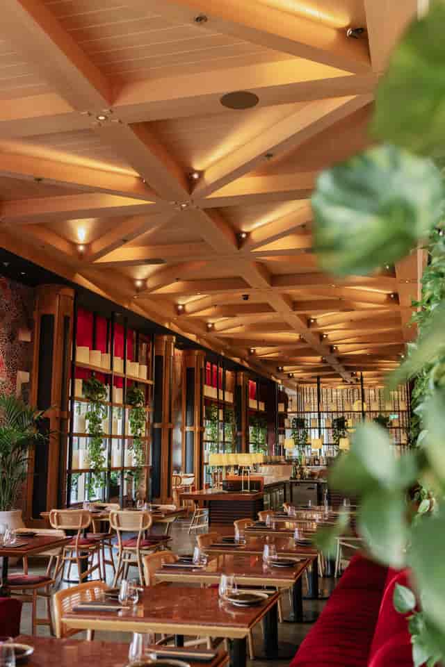 UBA Restaurant Shoreditch: Elegant biophilic venue for upscale evening networking and receptions.