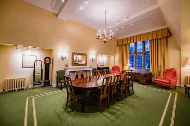 Gray's Inn Benchers Library, oval table, board meeting, private dining