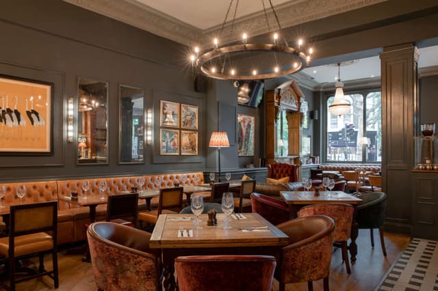 Brook Green Hotel