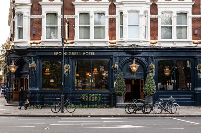 Brook Green Hotel