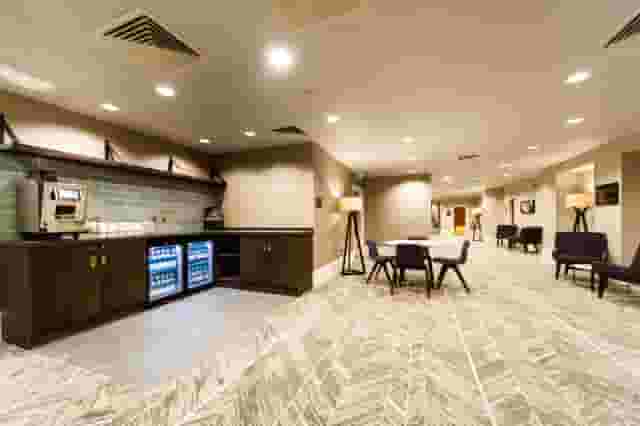 Roundhay Suite