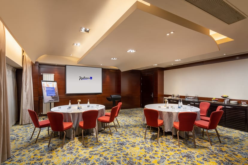 Park Inn by Radisson Bucharest Hotel & Residence