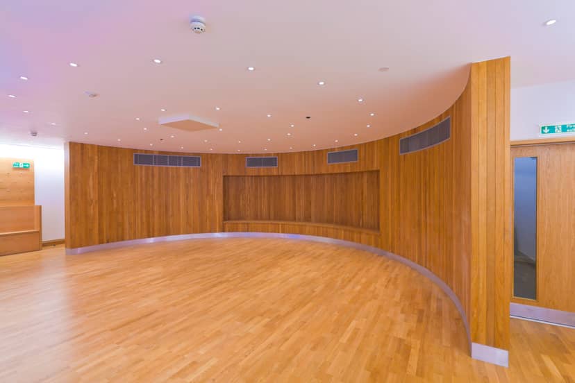 Education Studios at Shakespeare's Globe, modern curved design for events and presentations.