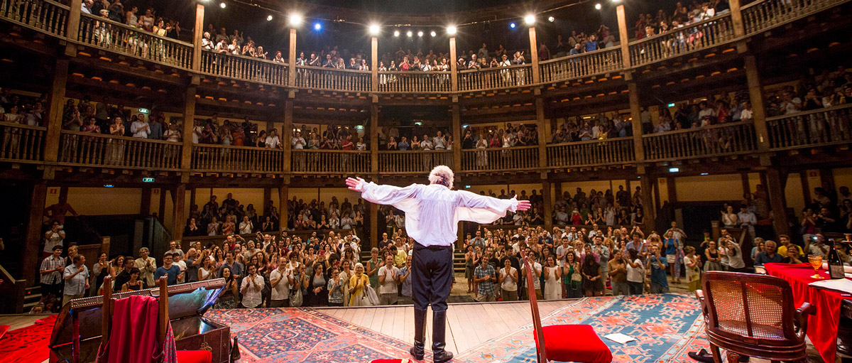 Vibrant Globe Theatre performance with engaged audience, showcasing live events and storytelling. - Banner