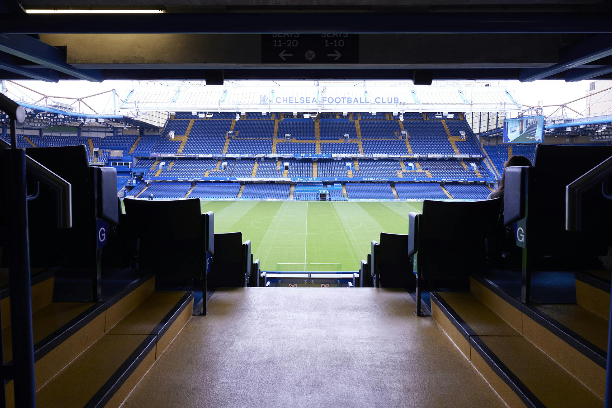 Directors Lounge at Chelsea FC: expansive seating, ideal for corporate events and team-building.