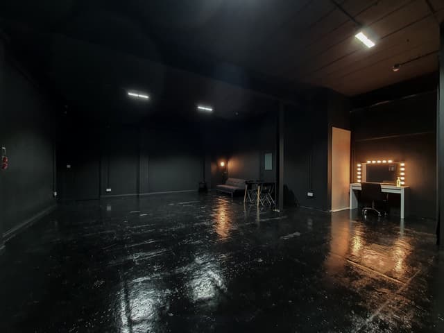 Studio 3