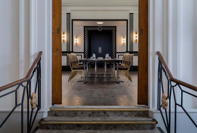Sophisticated meeting space at The Bottom Line, Queens Hotel, ideal for professional events.