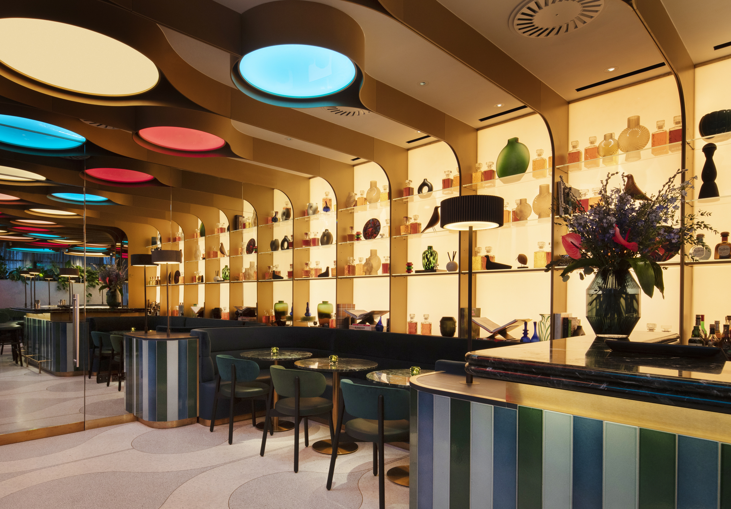 Stylish modern venue with elegant decor for upscale events and gatherings. - Banner