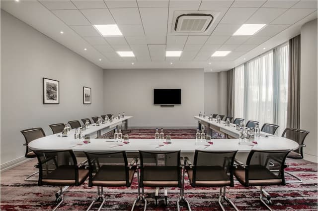 Crowne Plaza London Docklands