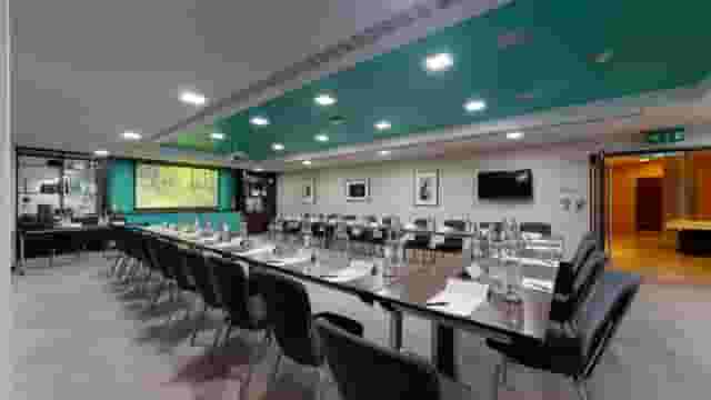 DoubleTree by Hilton London Kensington