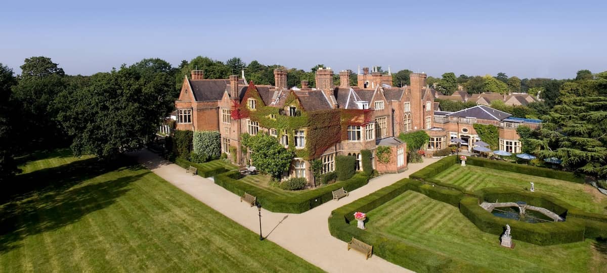 London Room | Warren House Hotel