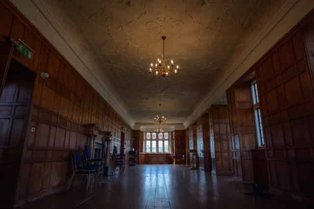 Long Gallery
