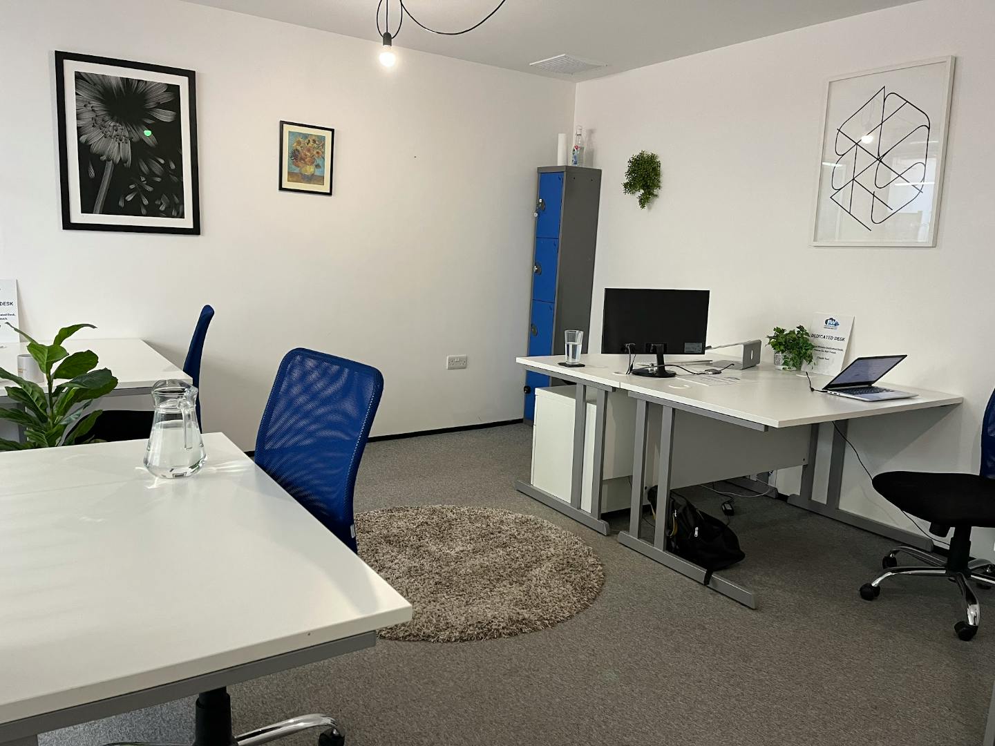 Modern hot desk in Freedom Works, Hove; ideal for meetings and events.