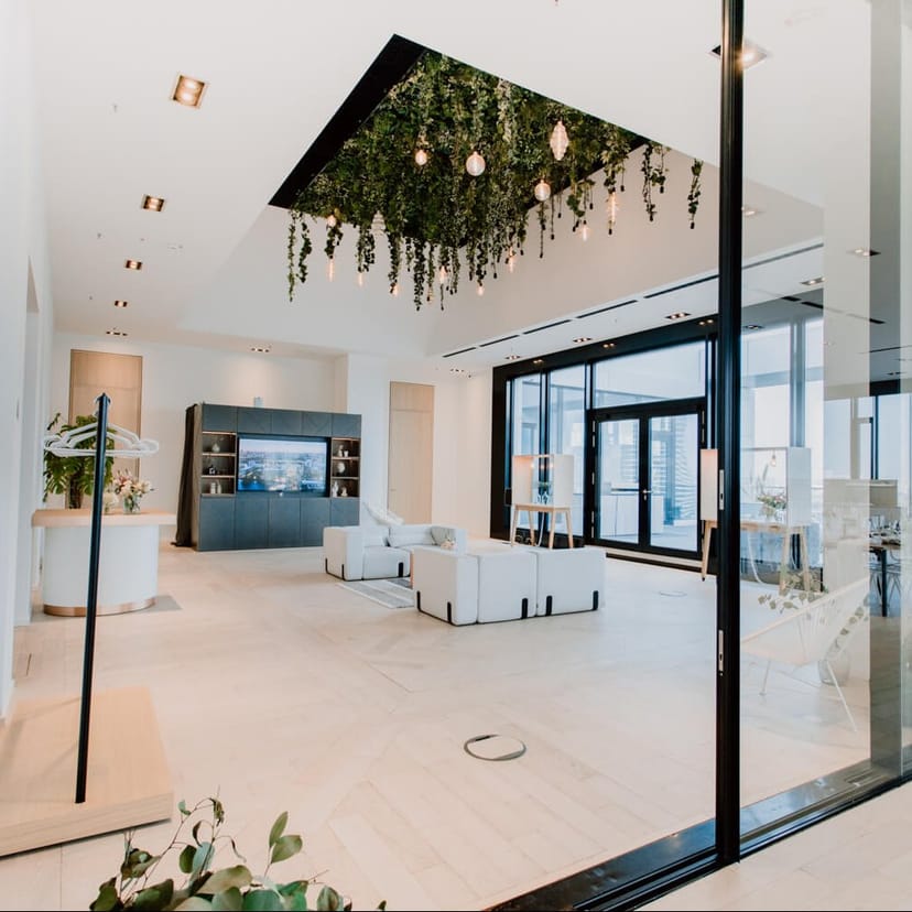 Westend Tower lobby in Frankfurt, modern design for elegant meetings and events.