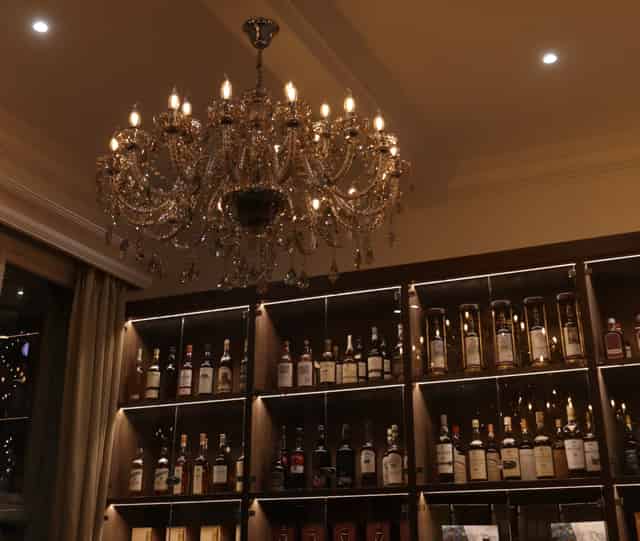 the whisky lounge
