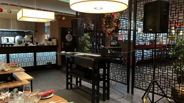 Ping Pong Bow Bell's House
