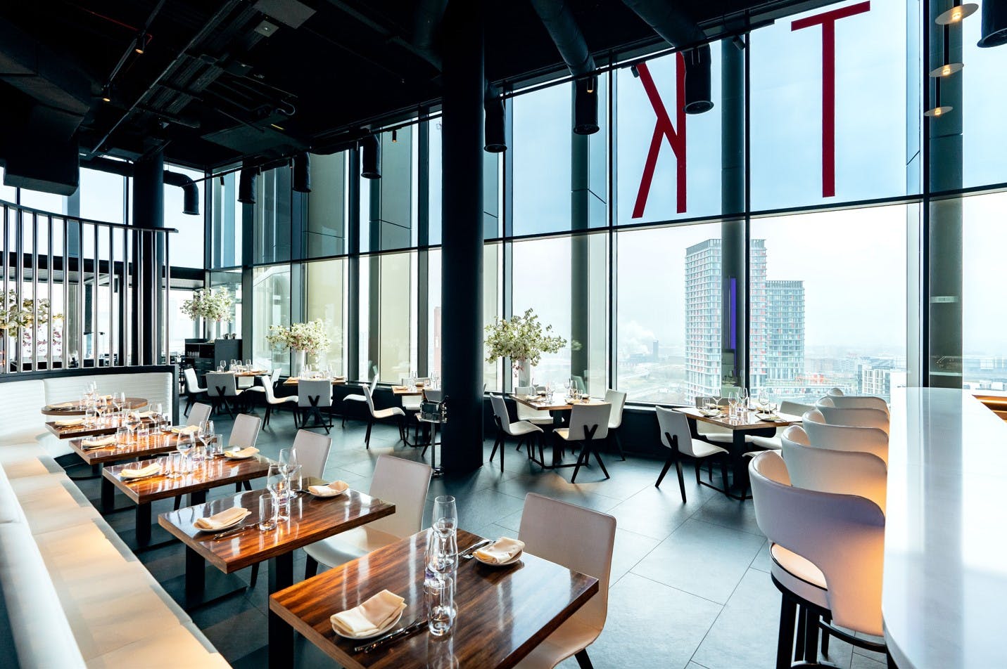 STK Rooftop Stratford - Bistro image 1