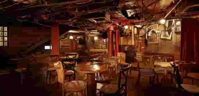 Mr Fogg's City Tavern