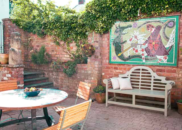 The George Café & Business Hub