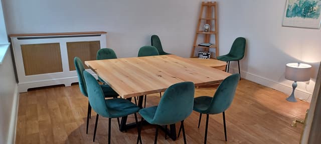 The George Café & Business Hub