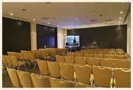 Park Suite 1-3 at The Plaza Cardiff, featuring yellow chairs for meetings and workshops.