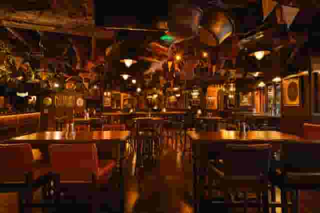 Mr Fogg's City Tavern