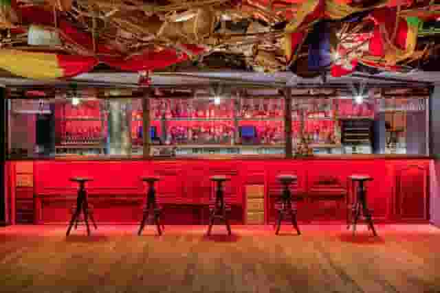 Mr Fogg's City Tavern