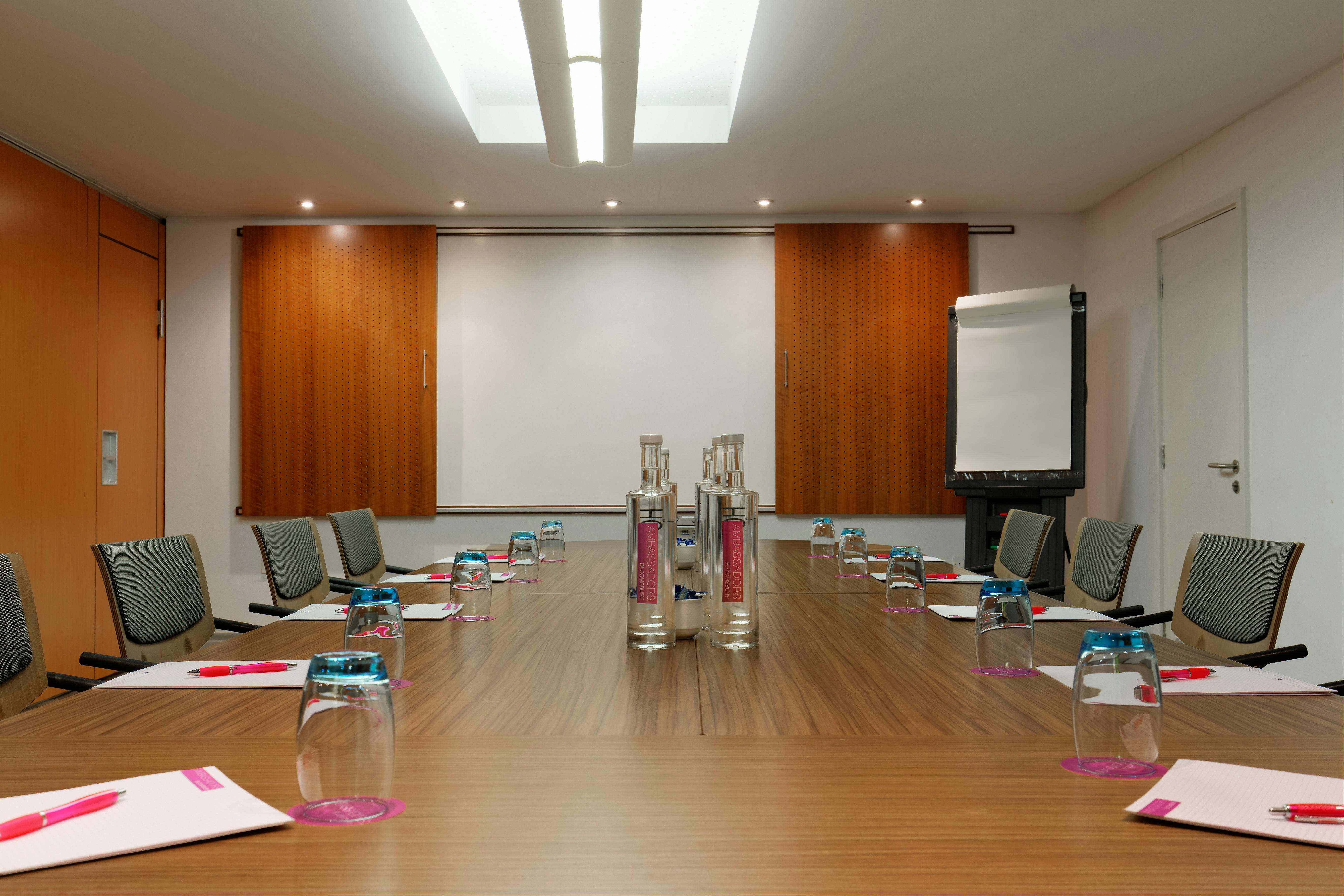 The Memoir Club (formerly Ambassadors Bloomsbury) - image