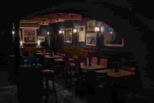 Bishop's Vaults at Dirty Dicks