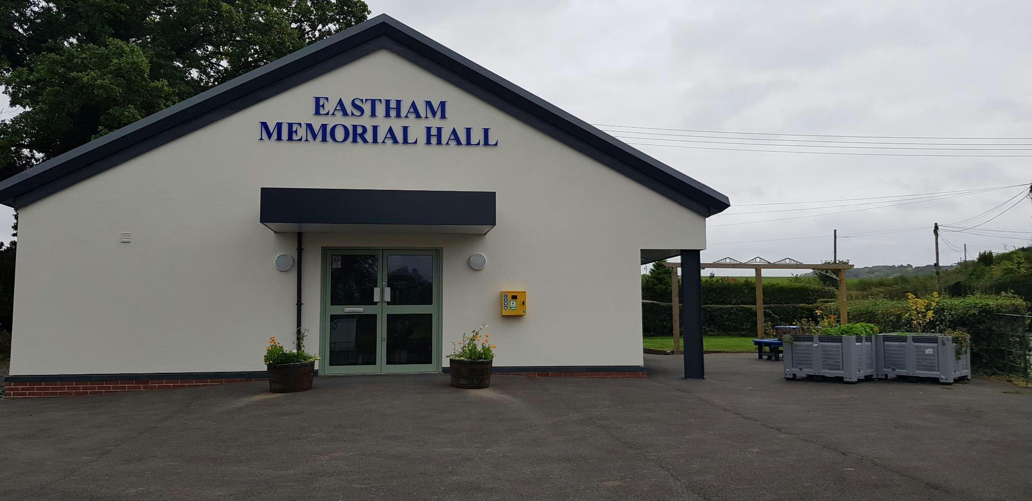 Eastham Memorial Hall: versatile venue for community events with a welcoming exterior.