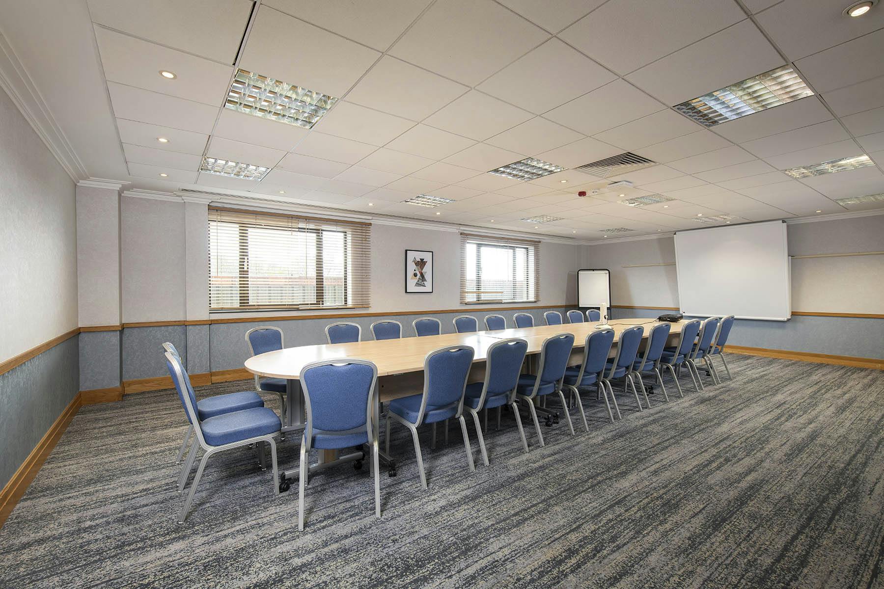 Hawksworth Suite meeting room at DoubleTree Swindon, ideal for professional events.