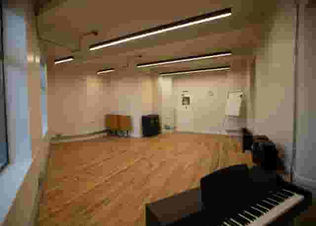 Studio 4