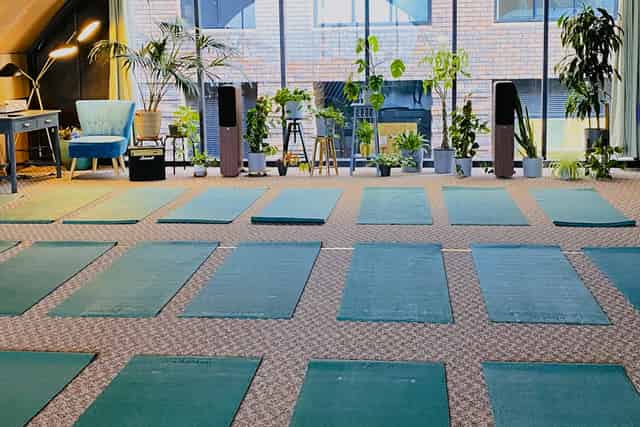 Self-Retreat Studio