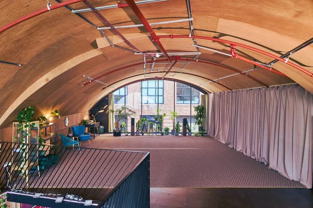Self-Retreat Studio