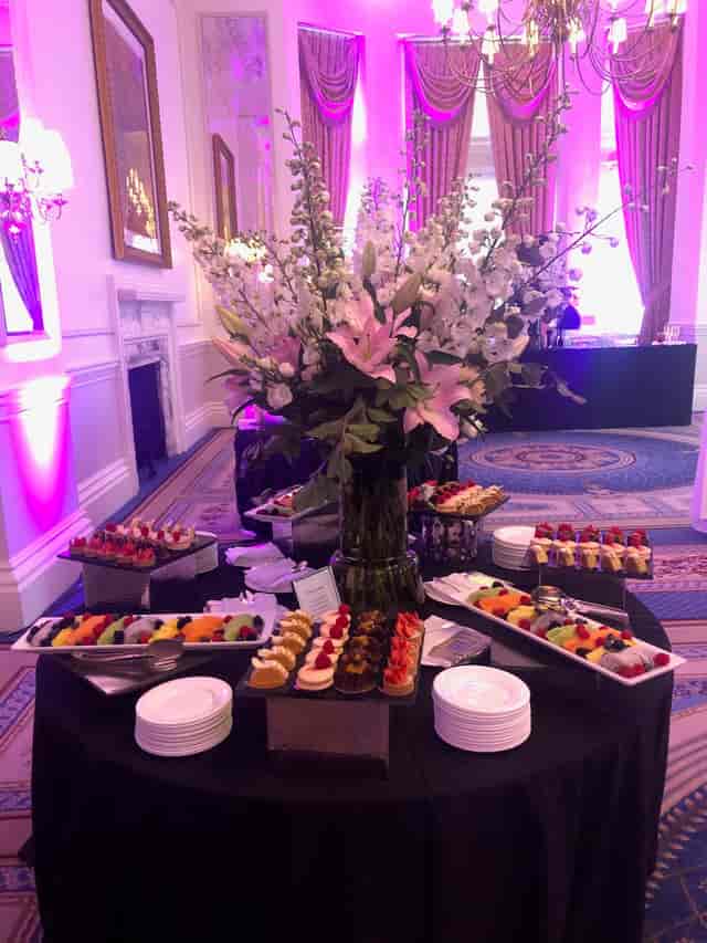 Dessert station, floral centerpiece, London event catering