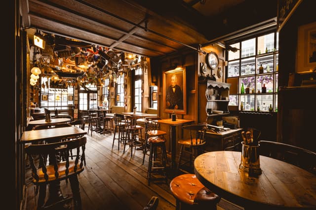 Mr Fogg's Tavern