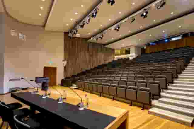 5 Conference Venues With Outside Space