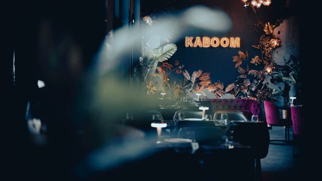 Kaboom Lounge & Restaurant
