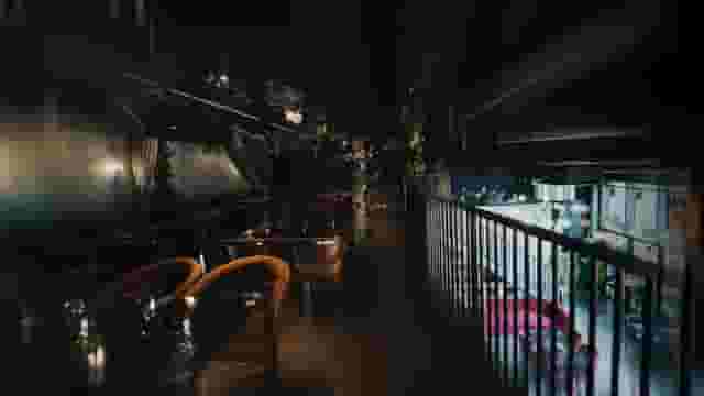 Kaboom Lounge & Restaurant